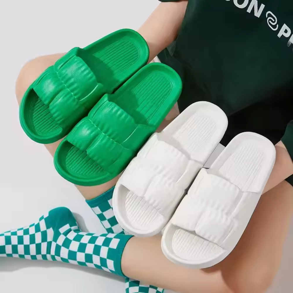ComfySlippers™ | Weiche, elegante Hausschuhe für den Alltag
